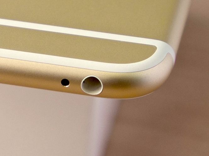 Chuỗi cung ứng TQ xác nhận iPhone 7 không có jack cắm tai nghe