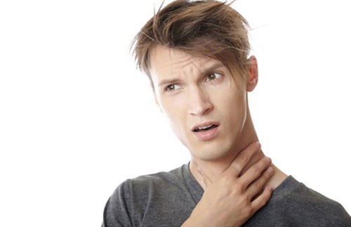 Nguyên nhân căn bệnh viem họng gây tình trạng nhức đầu
