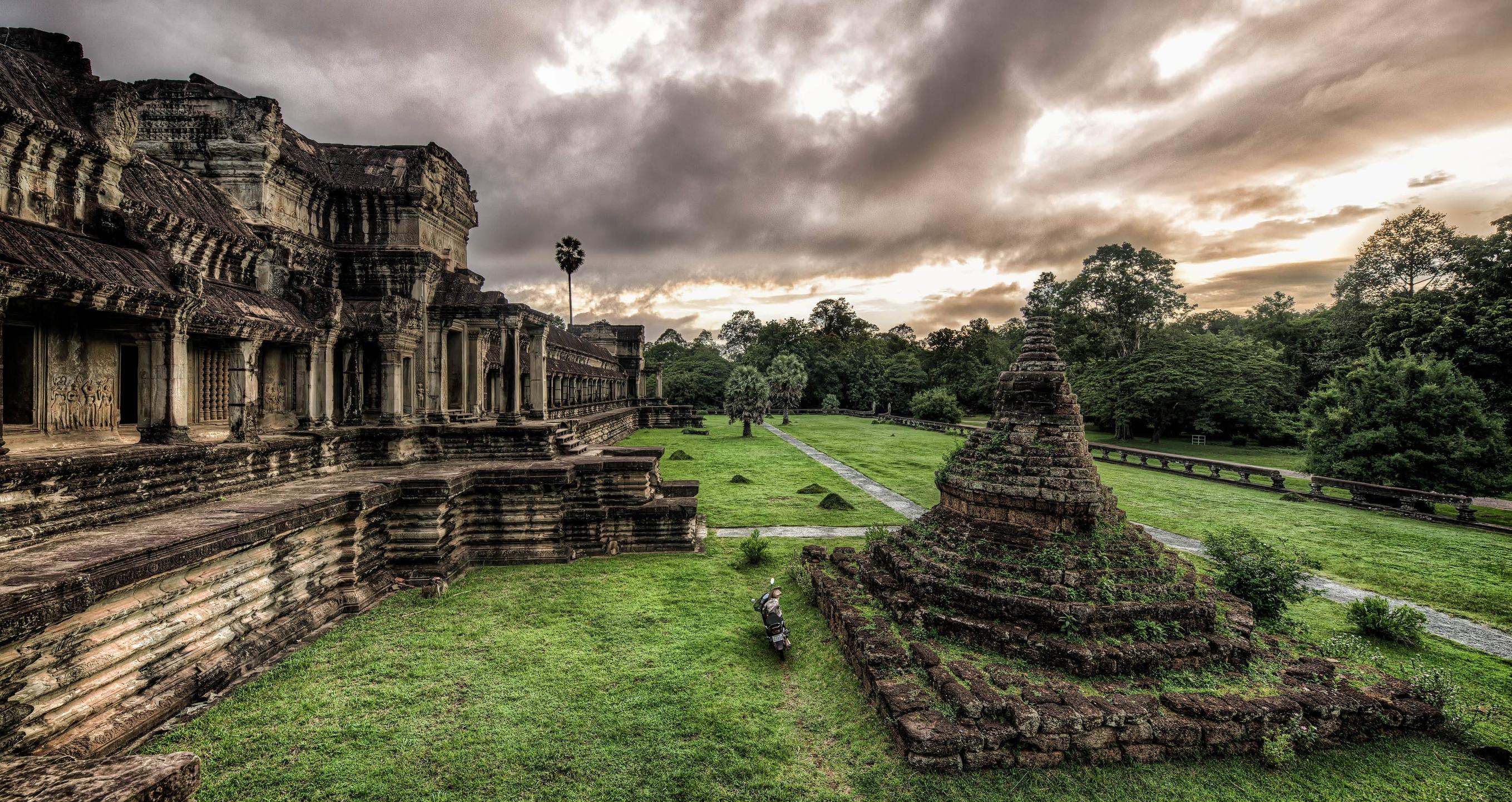Tham quan quần thể Angkor Wat Campuchia