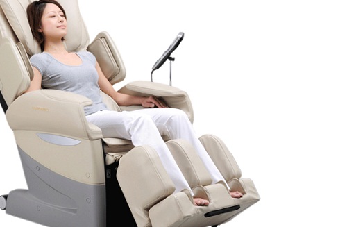 Tác dụng của ghế massage toàn thân với chứng đau lưng
